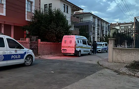 Konya'da kan donduran olay! Tartıştığı eşini bıçaklayıp kaçtı!