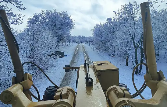 Konya'da kar seferberliği sürüyor! İşte yol çalışması yapılan mahalleler…