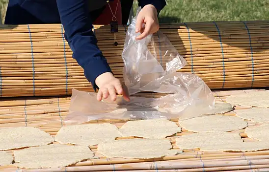 Konya'da kış hazırlığı başladı! Günlerce başında nöbet tutuyorlar