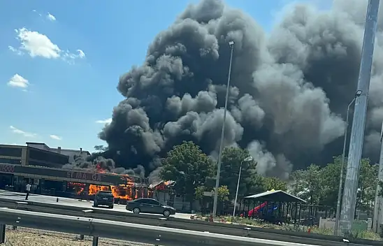 Konya'da korku dolu anlar! Restoran alev alev yandı!