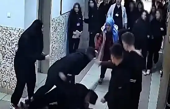 Konya'da milli halterci okul koridorunda dehşet saçtı! O anları müdür anlattı!