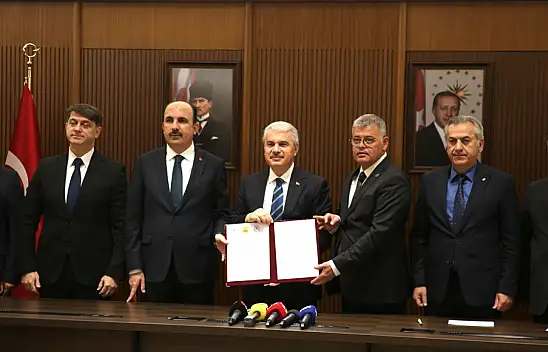 Konya'da önemli protokol anlaşması! Okullarda çocuklara Konyaspor sevgisi aşılanacak