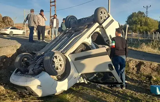 Konya'da şarampole takla atan araçta mucize kurtuluş!