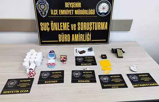 Konya'da zehir deposuna baskın: Adeta cephanelik çıktı!