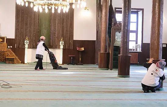 Konya'daki camiler Ramazan'a hazır!