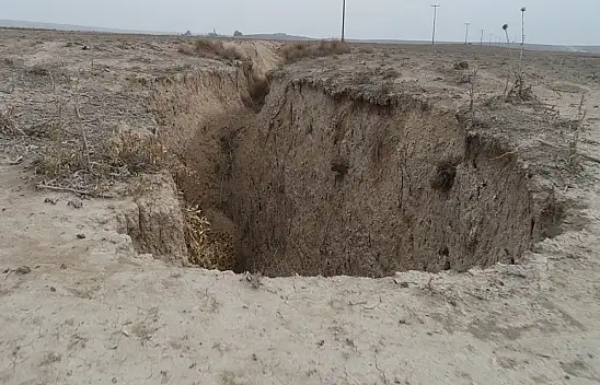 Konya Havzası Batıyor! Sanayi Bölgelerine Kadar Uzandı!