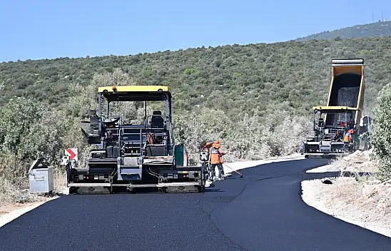 Konya'yı Akdeniz'e bağlayan güzergahta 5 Bin 800 metrelik yol asfaltlandı!