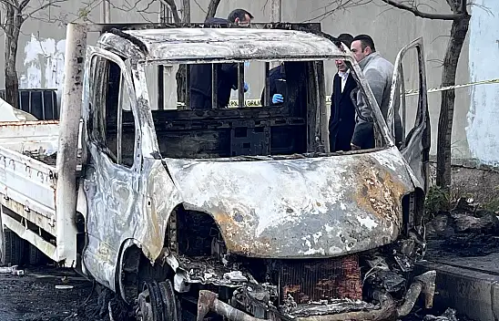 Konyalı evsiz adam kamyonette yanarak can verdi!