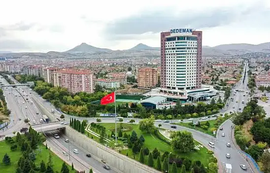 Konyalı sürücüler dikkat: O cadde 4 gün boyunca tek yönlü kapatılıyor!
