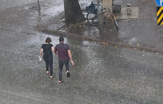 Konyalılar o tarihlere dikkat: Sıcaklık çakılıyor, sağanak yağış geliyor!