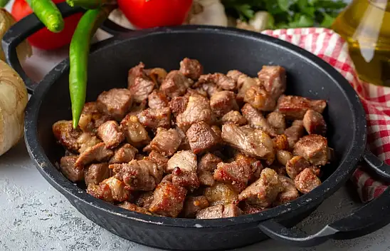 Kurban eti nasıl pişirilmeli, nasıl saklanmalı? İşte bayramda sağlıklı beslenmenin şifreleri...