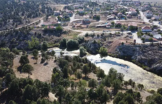 Leylekler göç etti, Konya'nın simge noktası sessizliğe büründü!