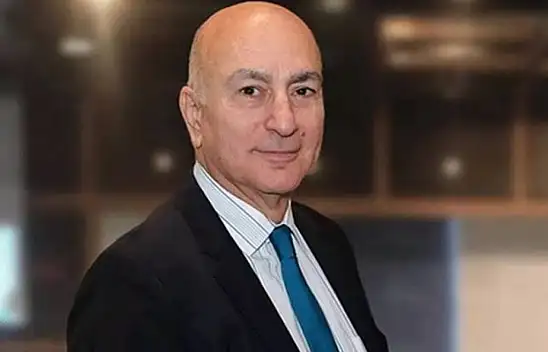 Mahfi Eğilmez kimdir? Mahfi Eğilmez neden gündem oldu? Dolar kuru için dikkat çeken 65 TL hesabı