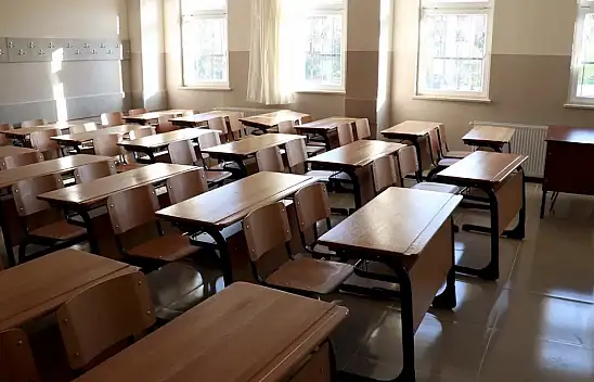 MEB açıkladı: 12 Haziran 2026 okullar tatil mi, neden tatil? 12 Haziran Cuma kimlere tatil, idari izin mi?