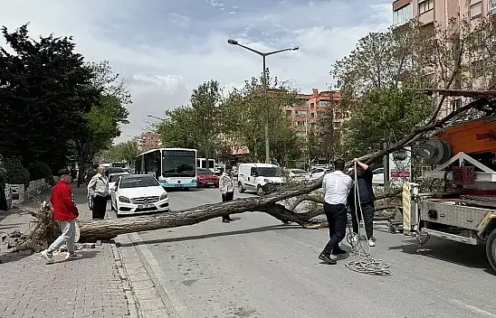 Meteoroloji tek tek sıraladı: Konya'nın 14 ilçesi dikkat! Fırtına geliyor!