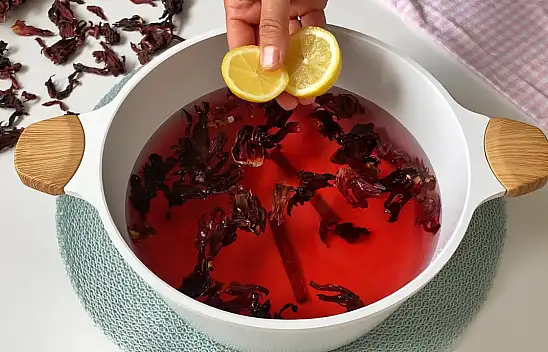 Ramazan'da doğru sıvı tüketimi nasıl olmalı? Susuzluğu bitiren 5 doğal tarif!