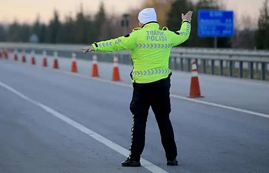 Sürücüler dikkat: Karayolları bu kez Konya'yı uyardı!