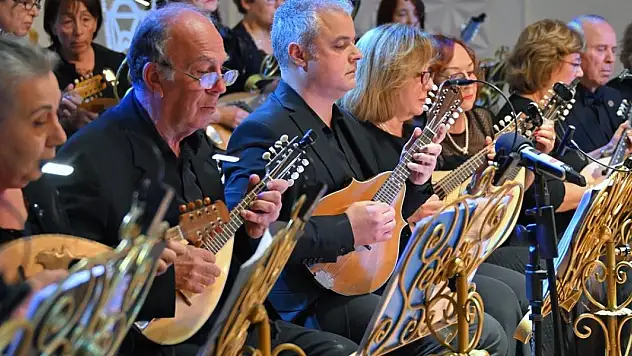 1. Ankara Uluslararası Mandolin Festivali müzikseverlerle buluştu