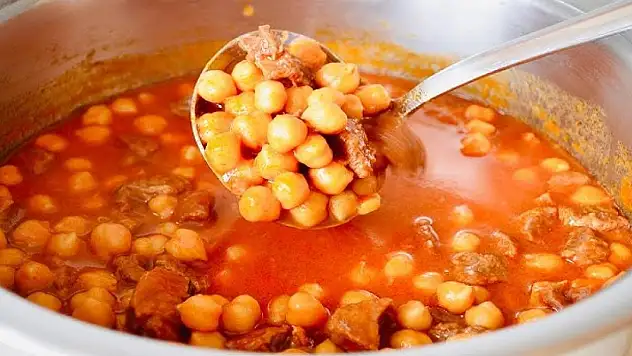 1 kaşık ekleyin yemek daha iyi pişiyor. Nohuda lezzet katan malzeme