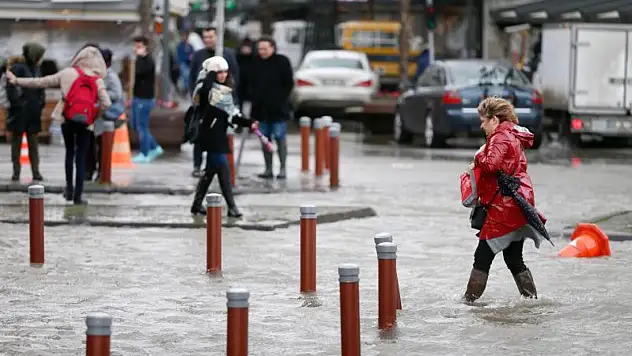 12 il için sarı kodlu uyarı: Sağanak geliyor!