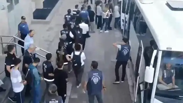 1,3 milyar liralık yasa dışı bahis soruşturmasında 31 zanlı tutuklandı
