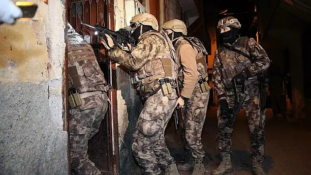 14 ilde DEAŞ operasyonu: 26 gözaltı