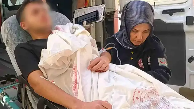 14 yaşındaki çocuk sokak ortasında bıçaklandı, şüpheli kayıplara karıştı