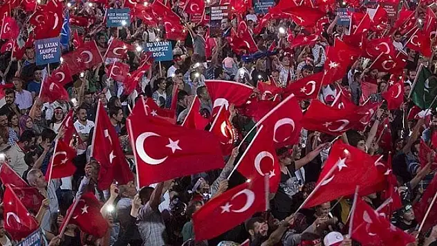 15 Temmuz'a dair belgeseller QR kodları taranarak izlenebilecek