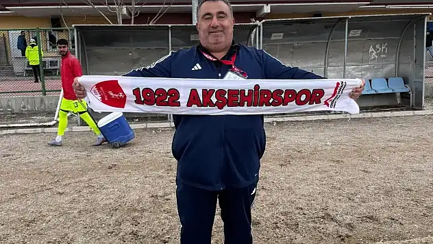 1922 Akşehirspor'da Niyaz Kart dönemi sona erdi