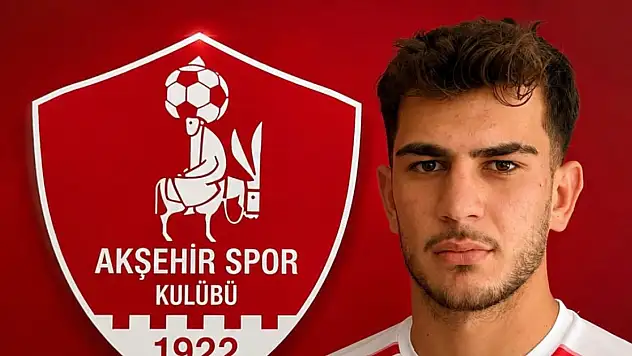 1922 Akşehirspor'dan sol bek hamlesi! Ramazan Küçükkoyuncu imzayı attı
