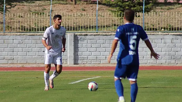 1922 Konyaspor'da hakem tepkisi: Emeklerimiz katledilmiştir
