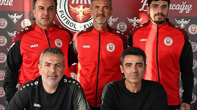 1922 Konyaspor'un eski hocası 2.Lig ekibi ile anlaştı