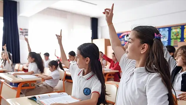 2025-2026 takvimi ile okulların açılış tarihi belli oldu! Okullar ne zaman açılıyor?