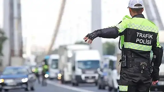 2025 yılında harç ve cezalar cep yakacak