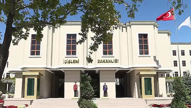 3 belediyeye yeni görevlendirme