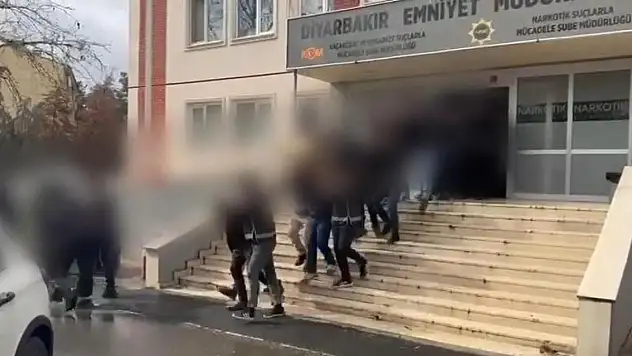 3 ilde suç örgütü operasyonu: 12 tutuklama