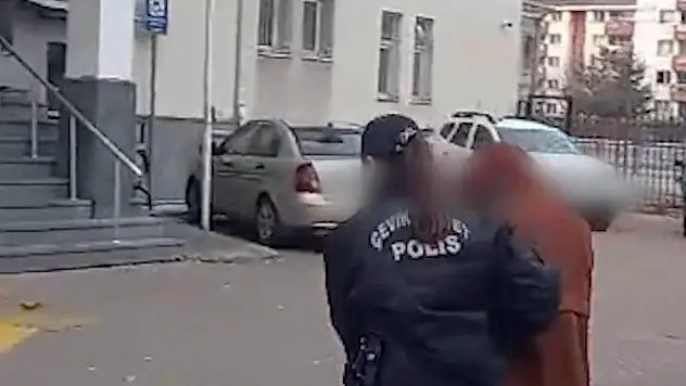 30 yıl hapis cezası bulunan kadın yakalandı