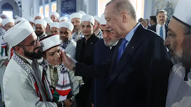 333 hafız için icazet töreni yapıldı: Cumhurbaşkanı Erdoğan da katıldı