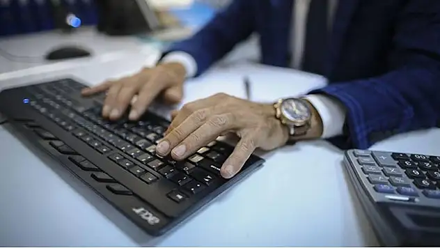 35 yaş altı mezunlara müjde! Bakanlık personel alımı için düğmeye bastı