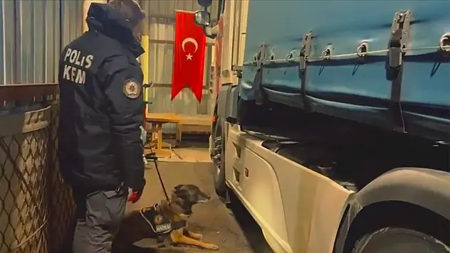 447,5 kilogram uyuşturucu ele geçirildi