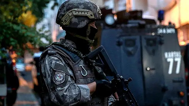 6 ayrı suç örgütüne operasyonda 46 şüpheli yakalandı
