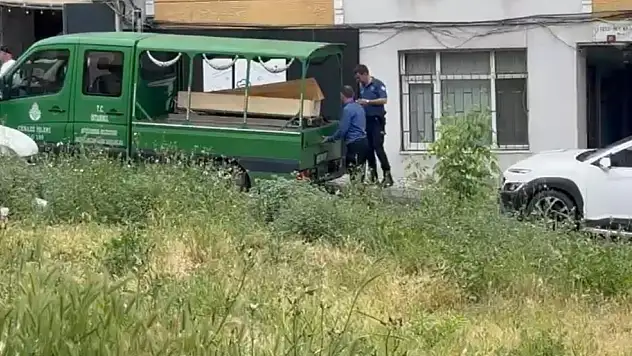 80 yaşında bir kadın evinde ölü bulundu!