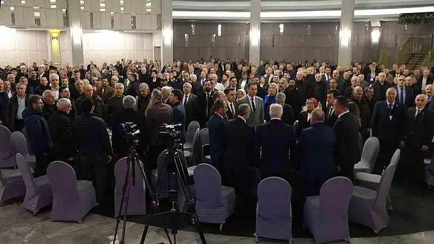 81 ilin muhtarı bir araya geldi