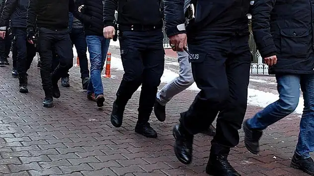 9 ilde FETÖ'ye yönelik 'Kıskaç-31' operasyonları: 41 şüpheli yakalandı