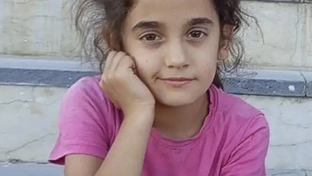 9 yaşındaki Yasemin, merdiven boşluğunda öldürülmüş halde bulundu