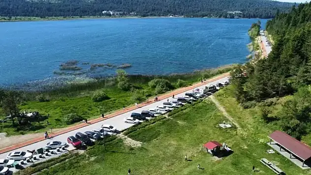 Abant'ta mangal yakmak yasaklandı