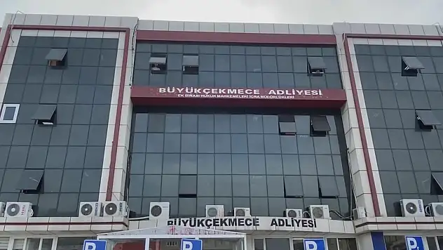 Adliye'de Yaşanan Hırsızlık: Şüphelileri Tanıyan Esnaf Konuştu!