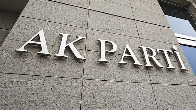 Afyonkarahisar ve Dinar belediye başkanları AK Parti'ye katıldı