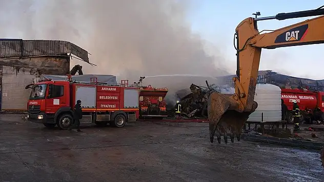 Afyonkarahisar'da fabrika yangını