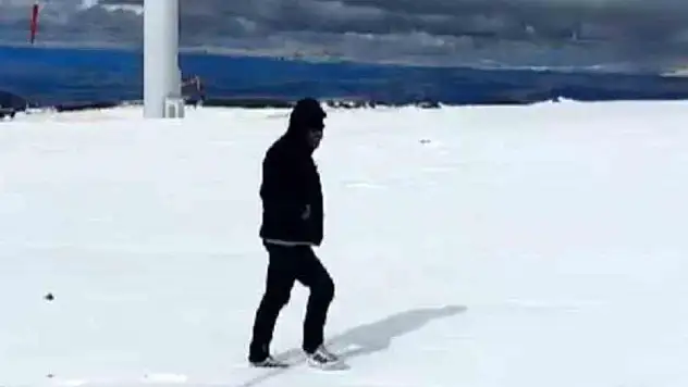 Ağrı'nın yüksek kesimleri beyaza büründü